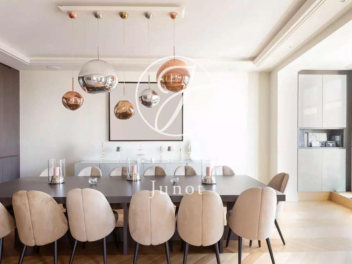 Apartment Paris 16e