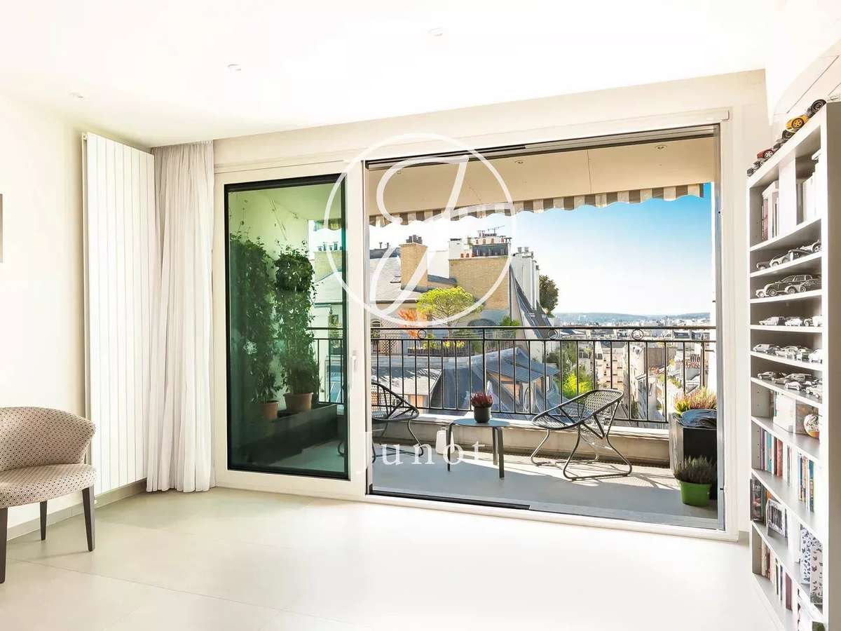 Apartment Paris 16e