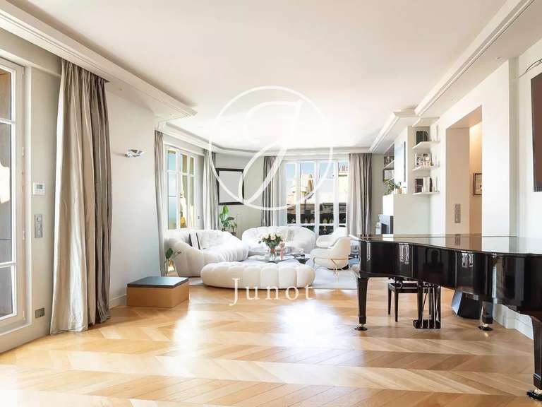 Apartment Paris 16e - 4 bedrooms - 340m²