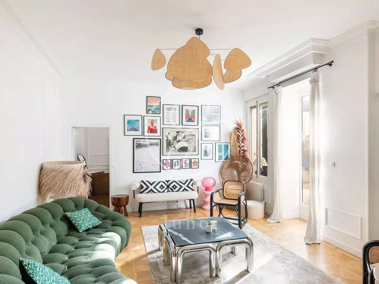 Appartement Paris 16e - 3 chambres - 143m²
