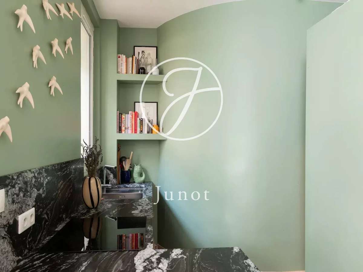 Apartment Paris 16e
