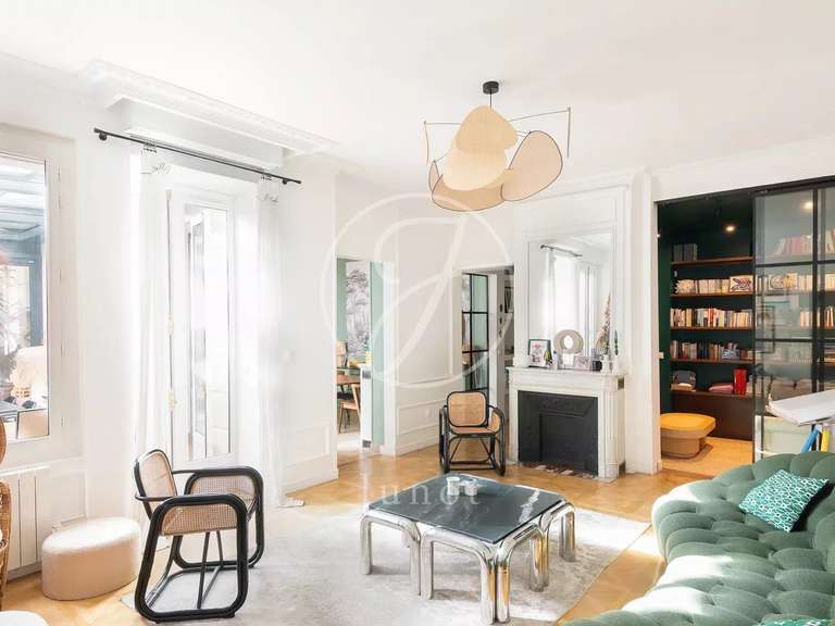 Appartement Paris 16e - 3 chambres - 143m²