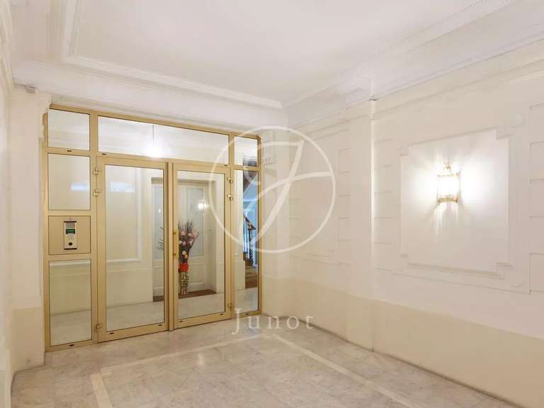 Apartment Paris 16e - 2 bedrooms - 99m²