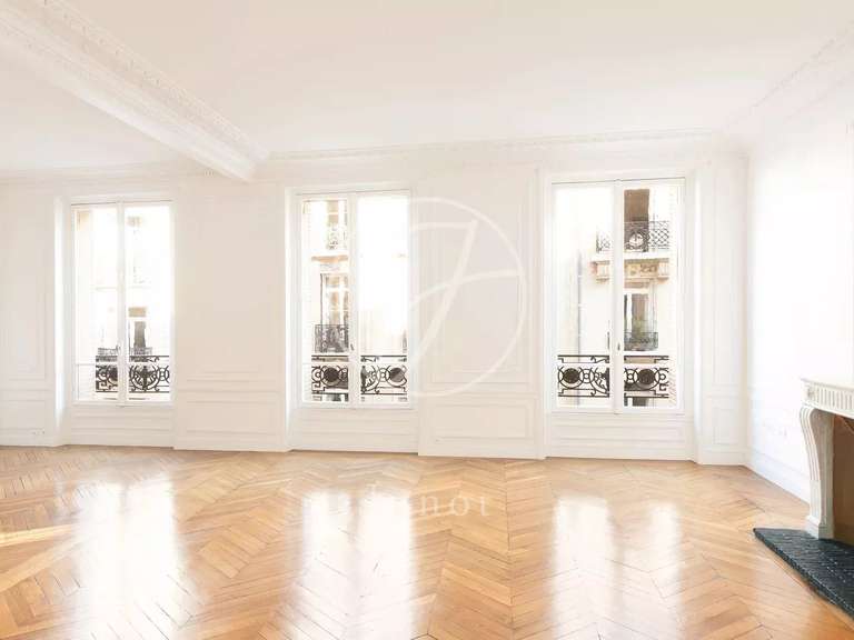 Appartement Paris 16e - 2 chambres - 131m²