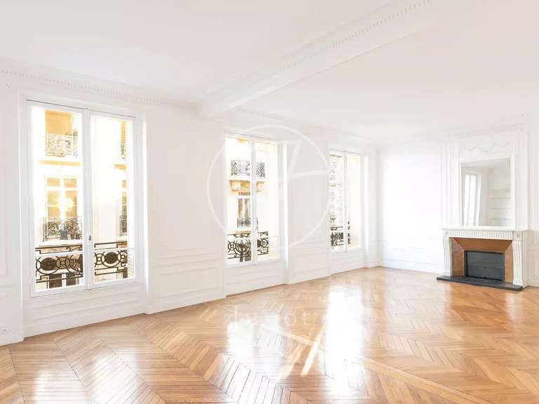 Appartement Paris 16e - 2 chambres - 131m²
