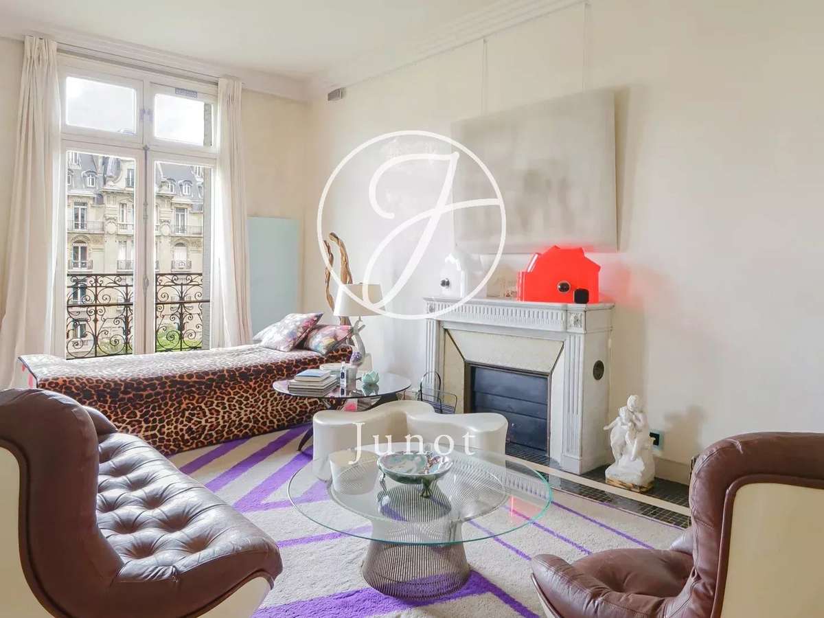 Apartment Paris 16e