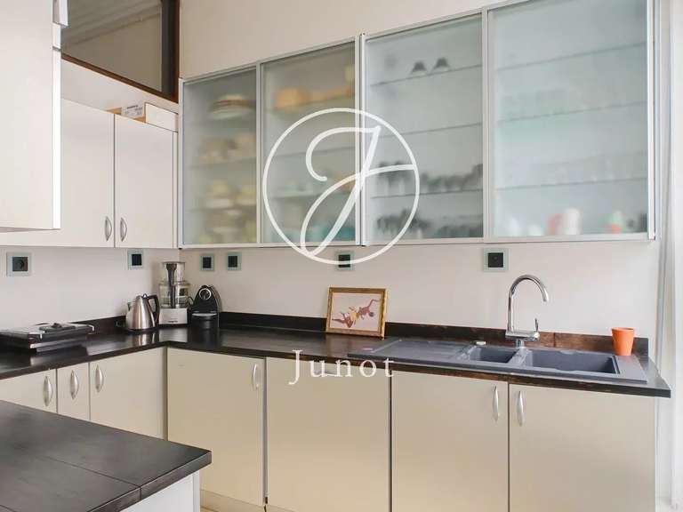 Apartment Paris 16e - 3 bedrooms - 189m²