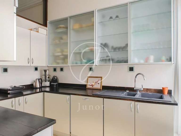 Appartement Paris 16e - 3 chambres - 189m²