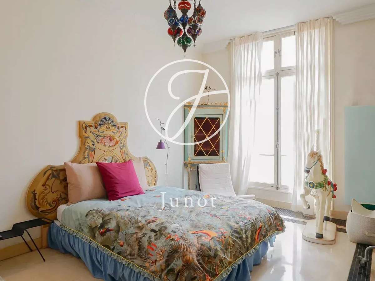 Apartment Paris 16e