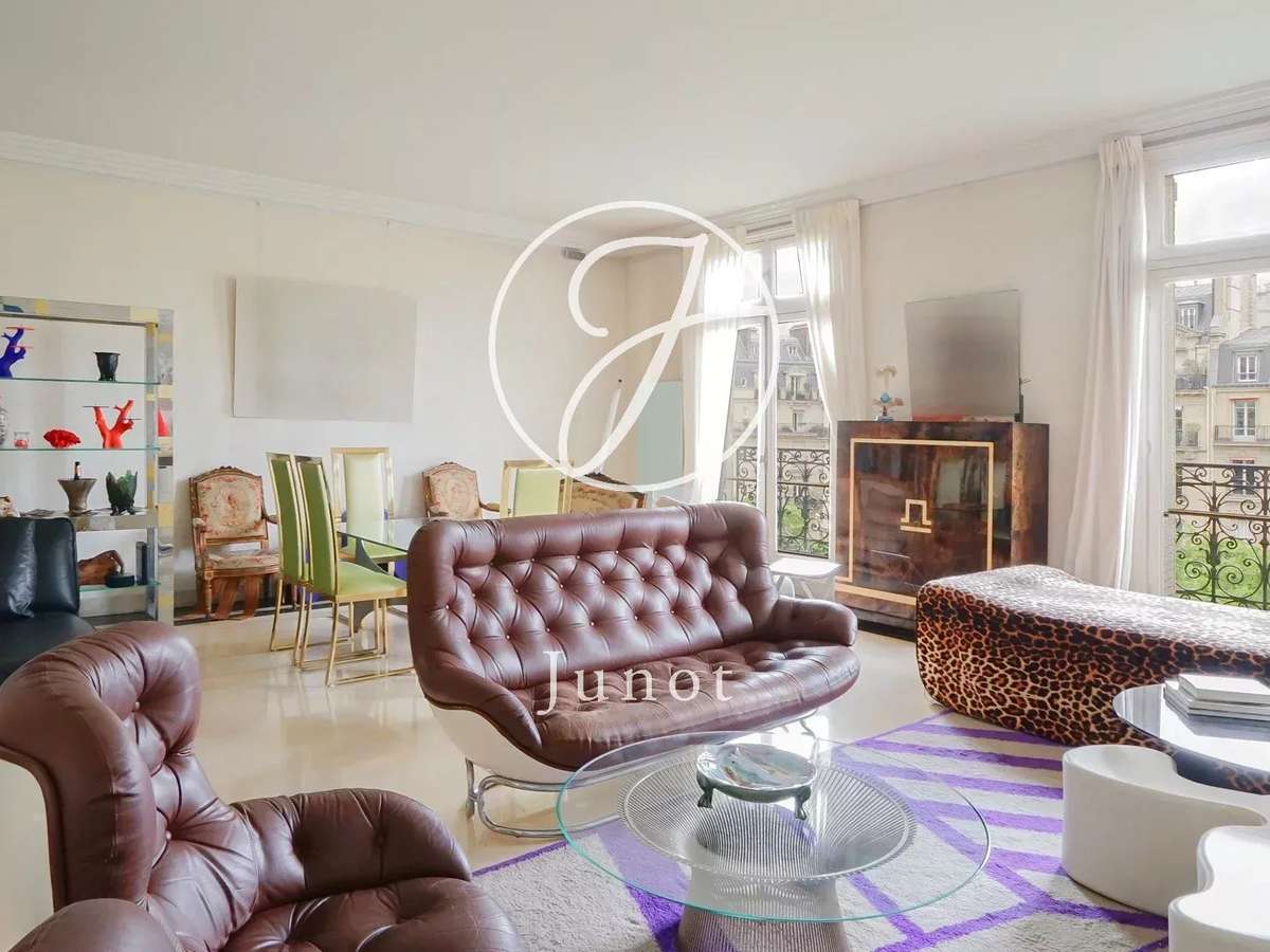 Apartment Paris 16e