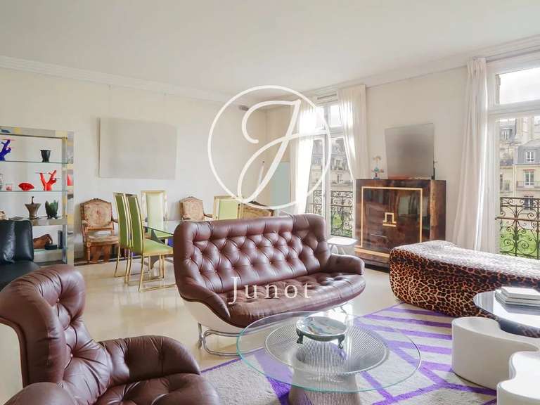 Apartment Paris 16e - 3 bedrooms - 189m²