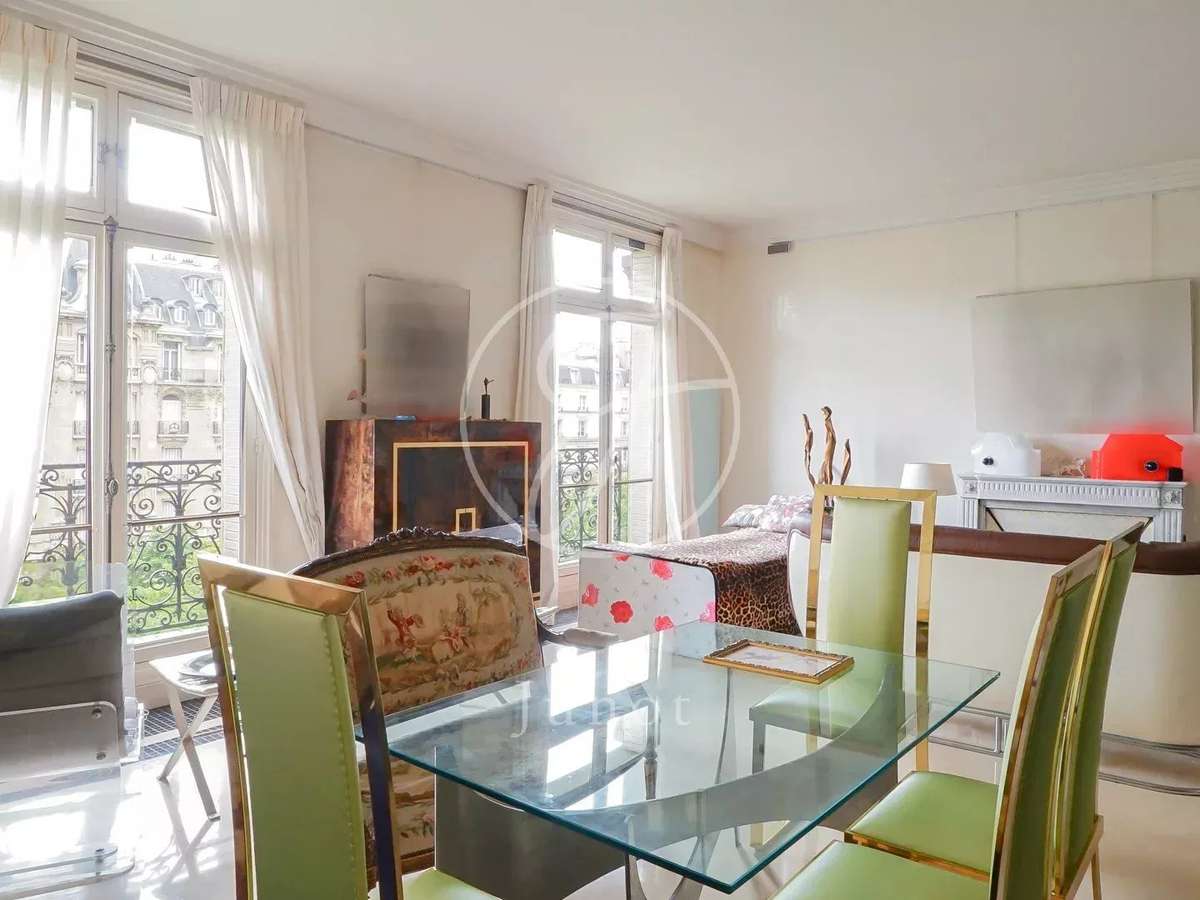 Apartment Paris 16e