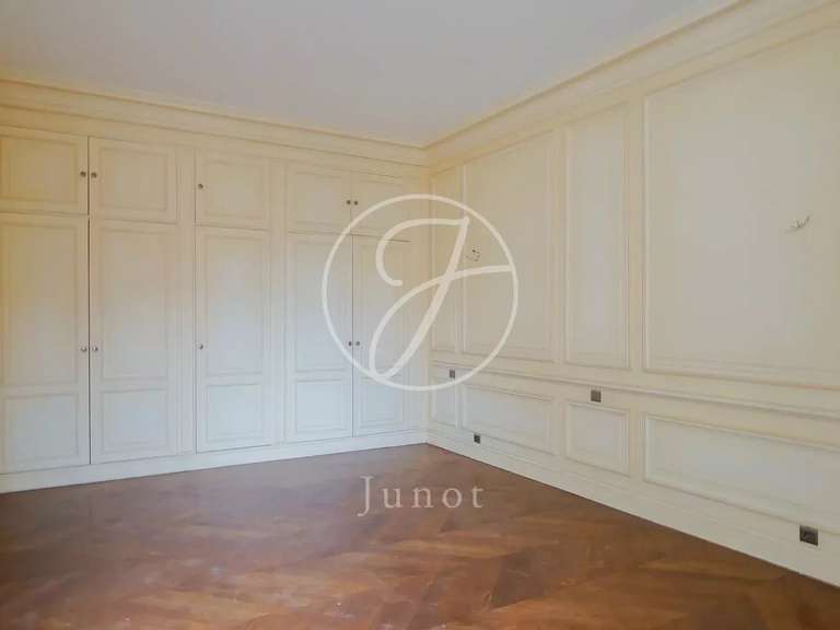 Apartment Paris 16e - 4 bedrooms - 353m²