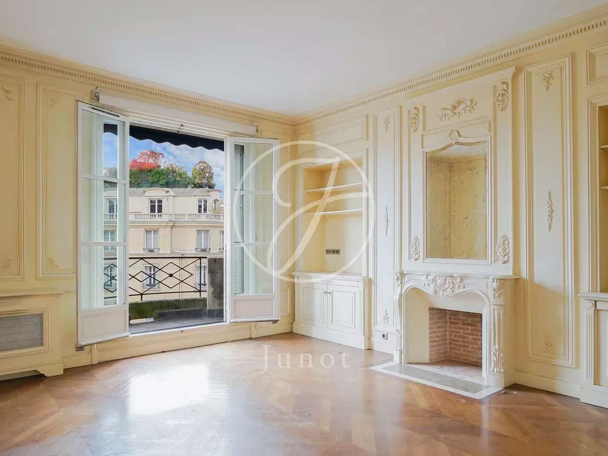 Apartment Paris 16e