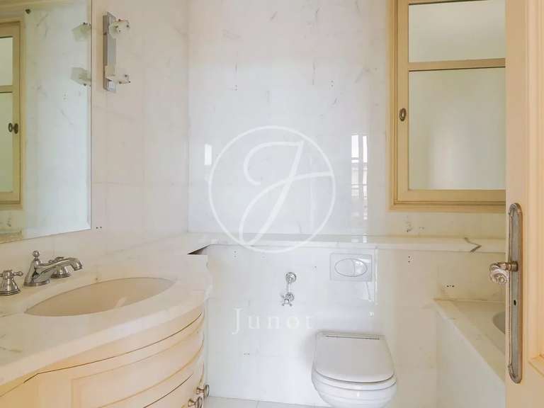 Apartment Paris 16e - 4 bedrooms - 353m²