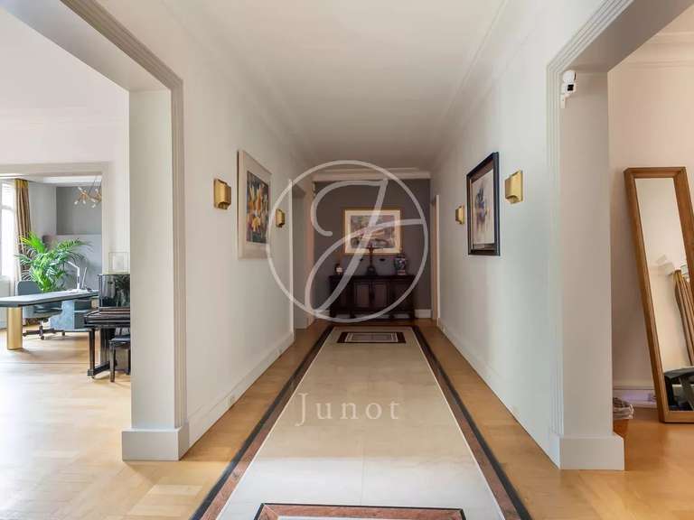 Apartment Paris 16e - 4 bedrooms - 371m²