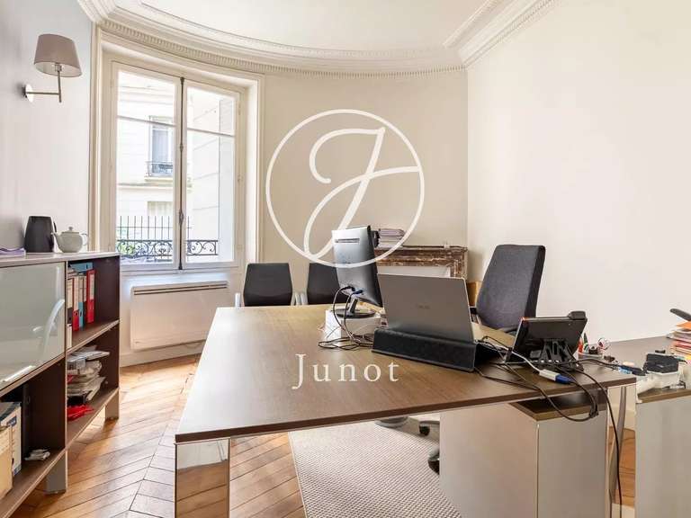 Apartment Paris 16e - 117m²