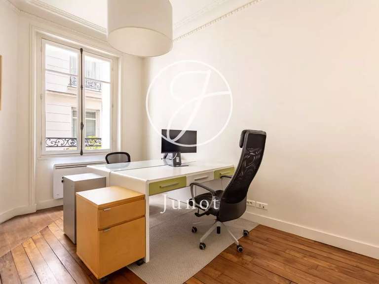 Apartment Paris 16e - 117m²