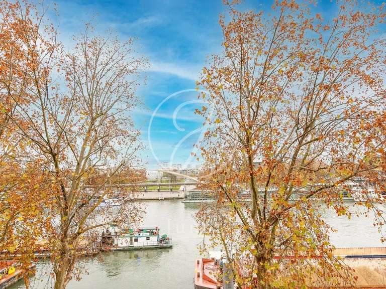 Apartment Paris 16e - 3 bedrooms - 154m²