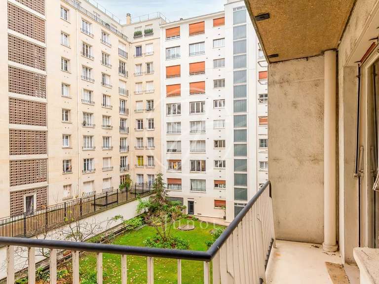 Apartment Paris 16e - 3 bedrooms - 154m²