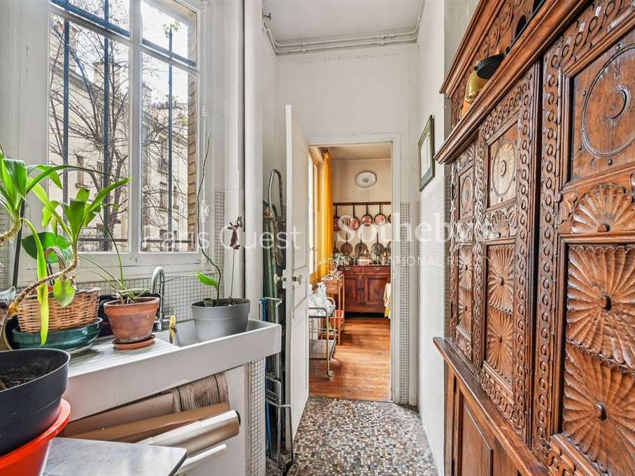 Apartment Paris 16e