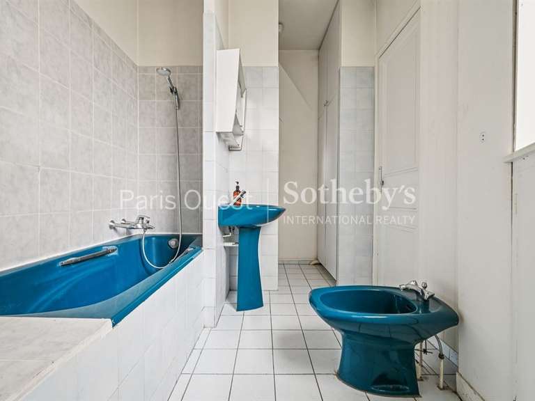 Apartment Paris 16e - 5 bedrooms - 166m²