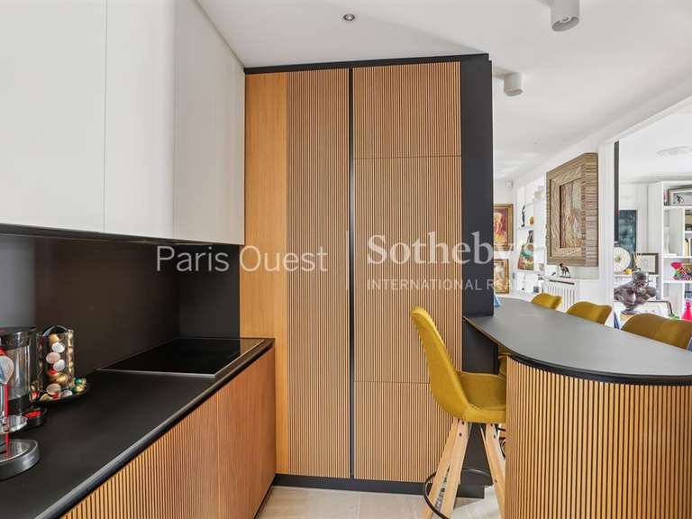 Appartement Paris 16e - 2 chambres - 97m²
