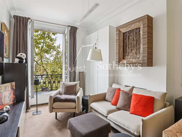 Appartement Paris 16e - 2 chambres - 97m²