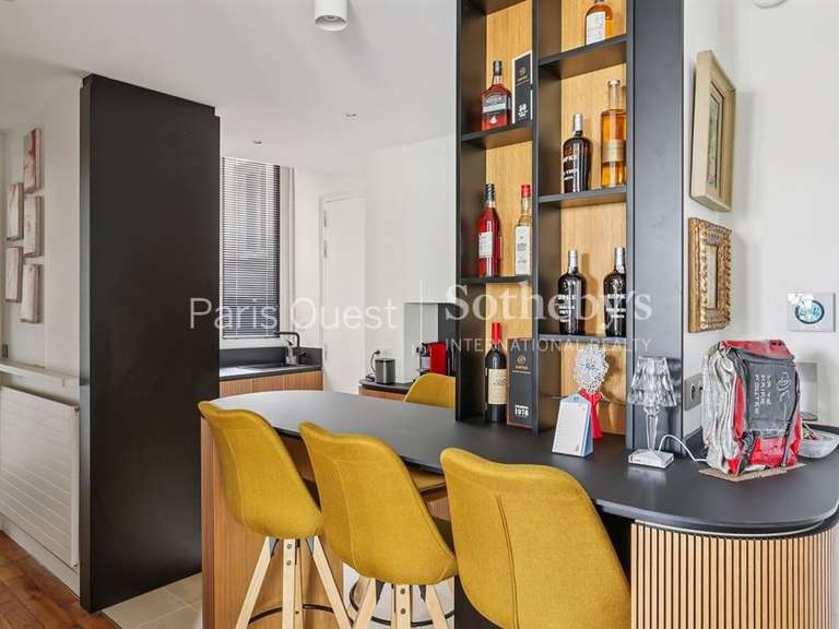 Appartement Paris 16e - 2 chambres - 97m²