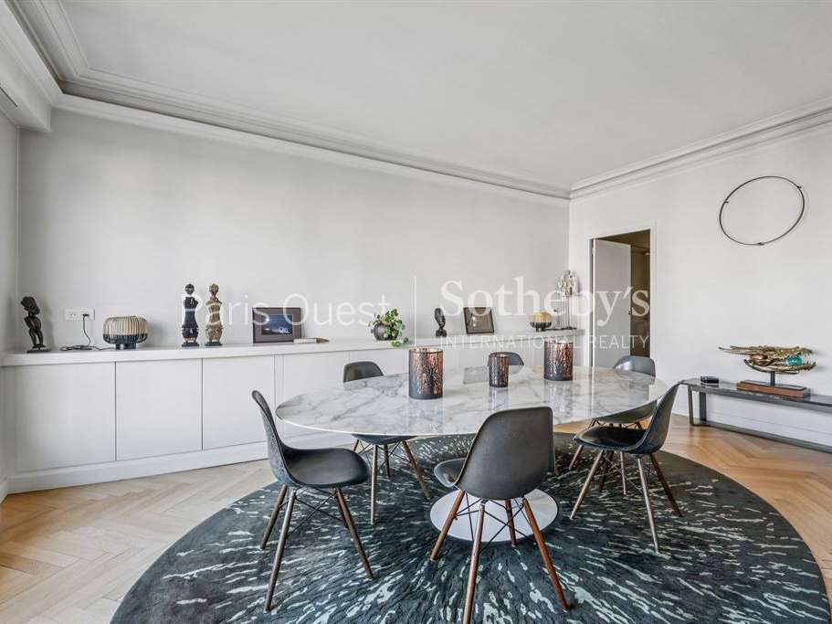 Appartement Paris 16e