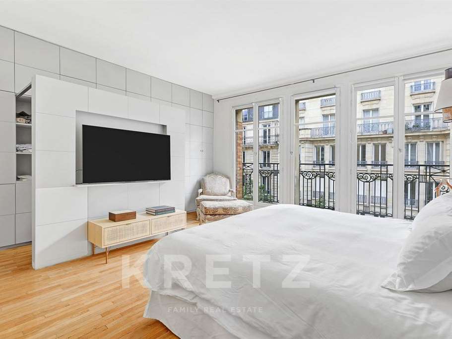 Apartment Paris 16e