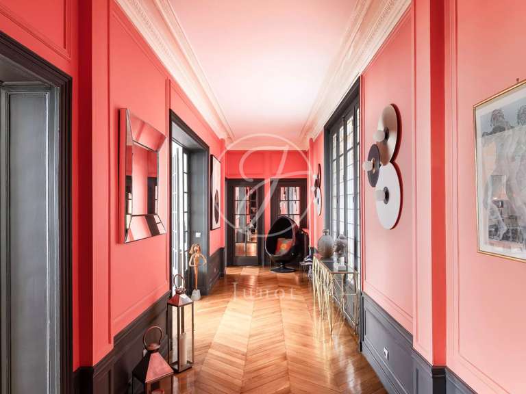 Appartement Paris 16e - 4 chambres - 199m²