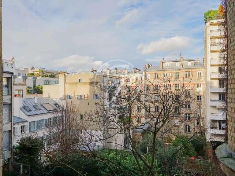 Appartement Paris 16e - 4 chambres - 170m²