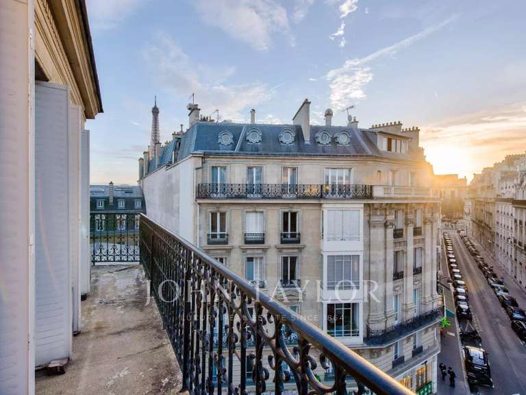 Appartement Paris 16e - 3 chambres - 107m²