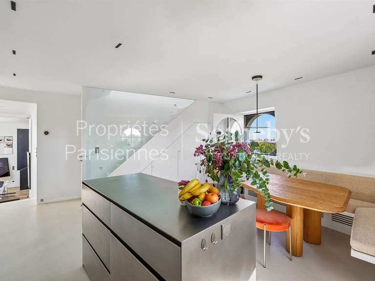 Appartement Paris 16e - 4 chambres - 218m²