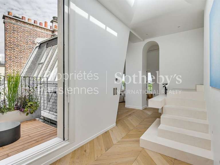 Appartement Paris 16e - 3 chambres - 218m²
