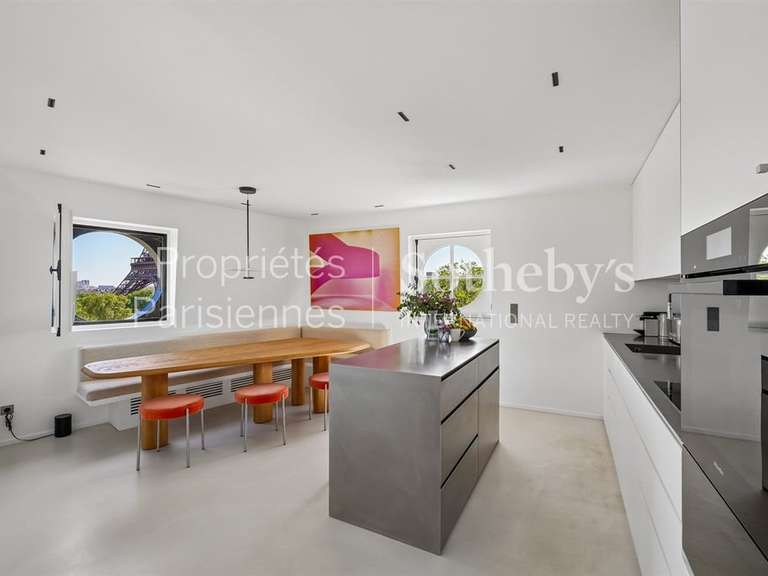 Appartement Paris 16e - 4 chambres - 218m²