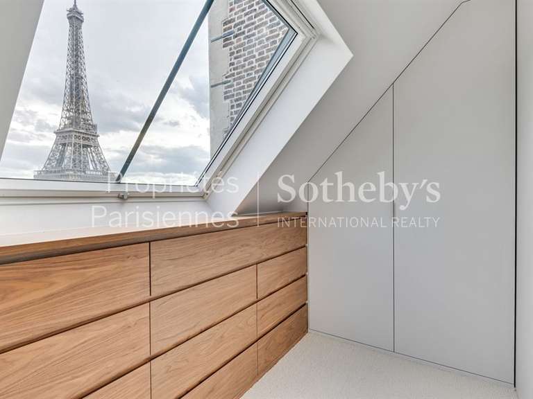 Appartement Paris 16e - 3 chambres - 218m²