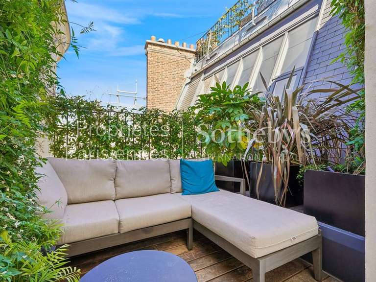Appartement Paris 16e - 4 chambres - 218m²