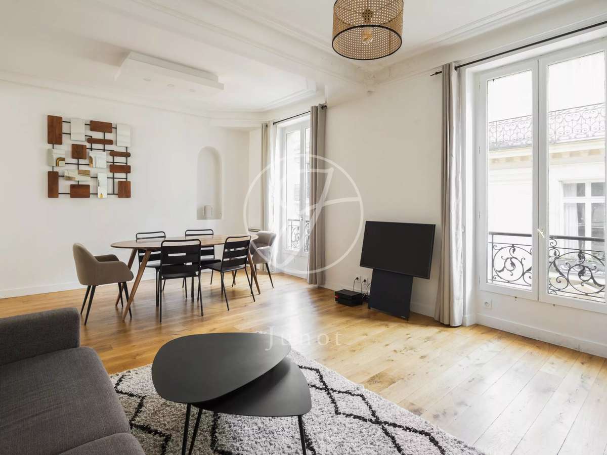 Apartment Paris 16e