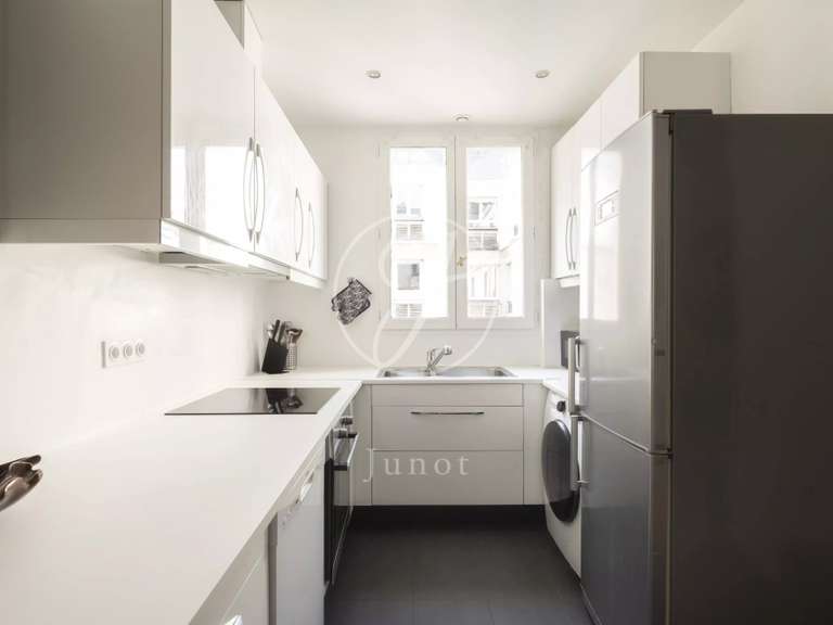 Appartement Paris 16e - 1 chambre - 63m²