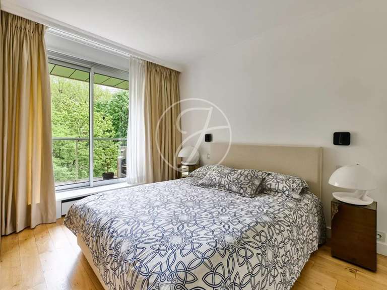 Appartement Paris 16e - 1 chambre - 63m²