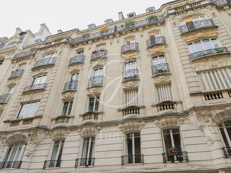 Appartement Paris 16e - 2 chambres - 119m²