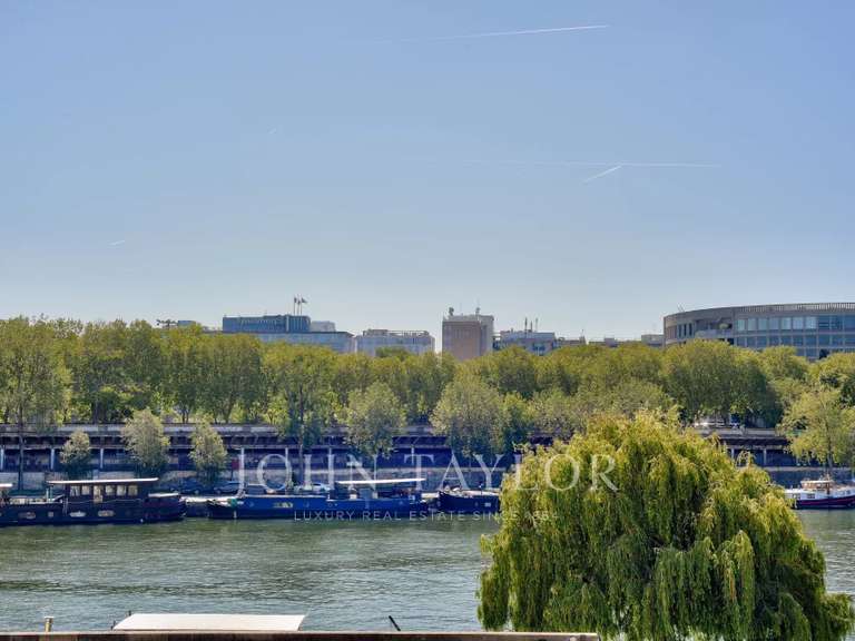 Appartement Paris 16e - 3 chambres - 97m²