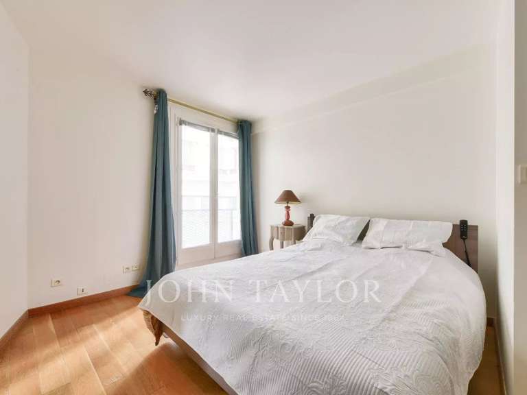 Appartement Paris 16e - 3 chambres - 97m²