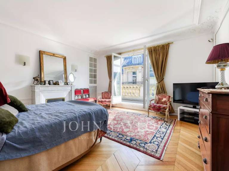 Apartment Paris 16e - 5 bedrooms - 329m²