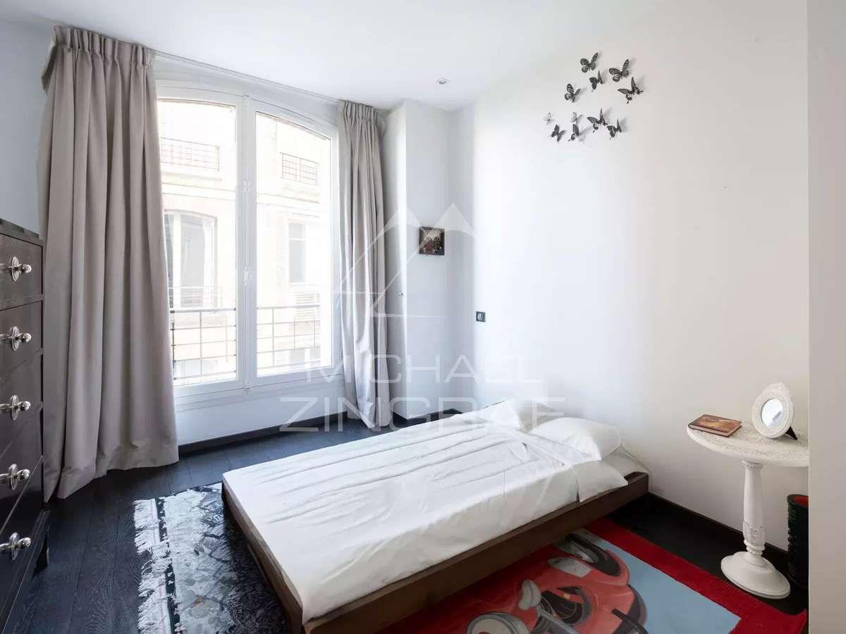 Apartment Paris 16e