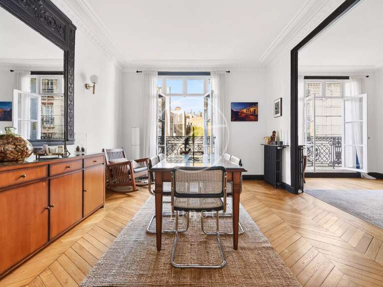 Appartement Paris 16e - 3 chambres - 111m²