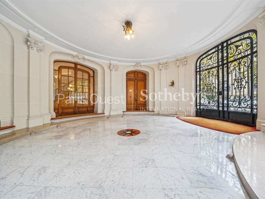 Appartement Paris 16e