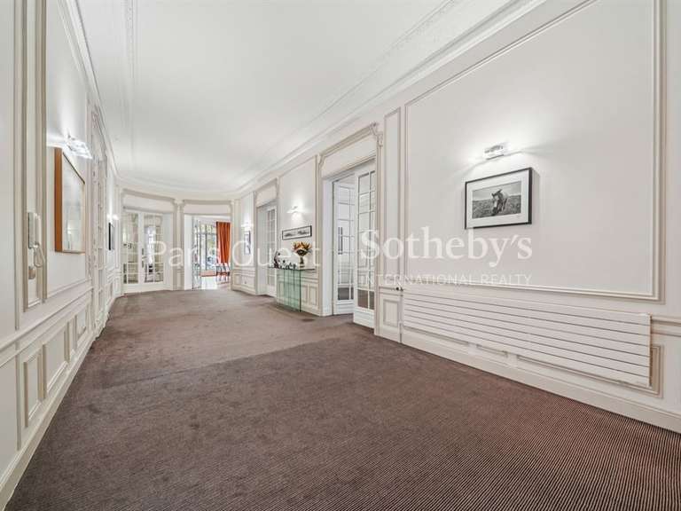 Appartement Paris 16e - 453m²
